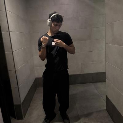 לארפר profile image